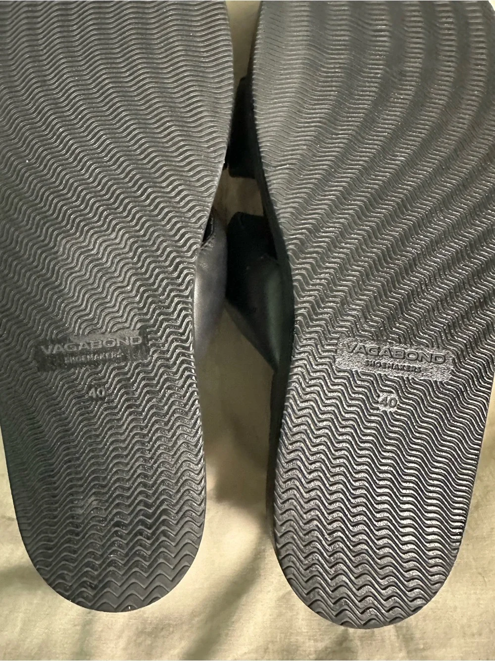 Vagabond Women’s Black Leather Slide Sandals EU 40 New Without Box